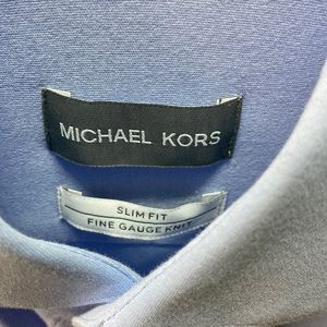 Slim fit powder blue fine gauge knit sleeve button down shirt. Perfect condition